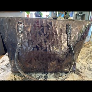Michael Kors silver / pewter bag